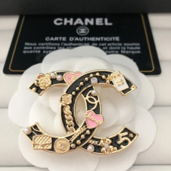 BROOCHES - Picture 11 of 16